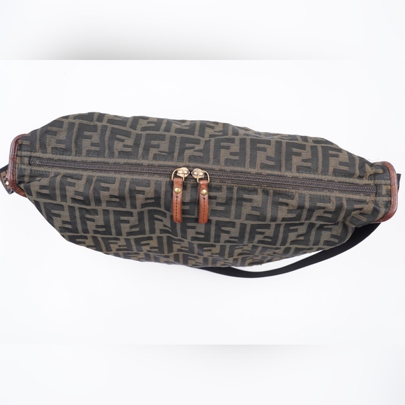 COPY - COPY - Y34❤️ FENDI Zucca Canvas Crossbody bag - Picture 11 of 16